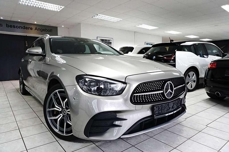 Mojavesilber Gebraucht 2020 Mercedes E400 AMG line Kombi | 28.950 € (Fairer Preis) - Bild 1/4