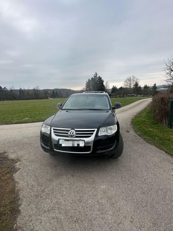 Schwarz Gebraucht 2008 VW Touareg Individual SUV | 6.999 € (Fairer Preis) - Bild 1/4