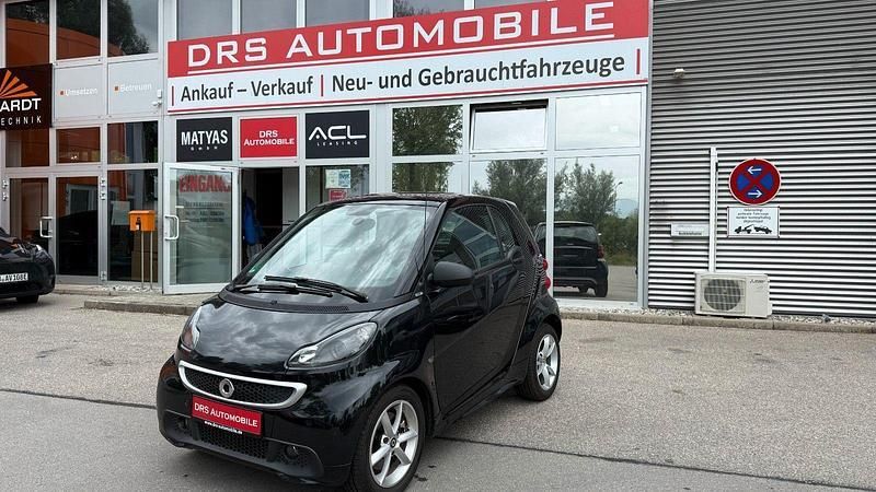 Nachtschwarz Gebraucht 2013 Smart ForTwo Coupé Coupé | 5.300 € (Fairer Preis) - Bild 1/4