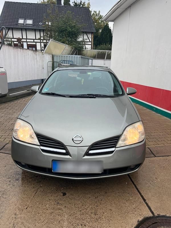 Grau Gebraucht 2005 Nissan Primera Limousine | 1.950 € - Bild 1/4