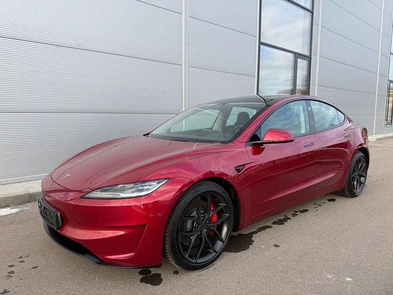 Gebraucht Tesla Model 3 Performance 377 kW (513 PS) 2024 Rot Limousine