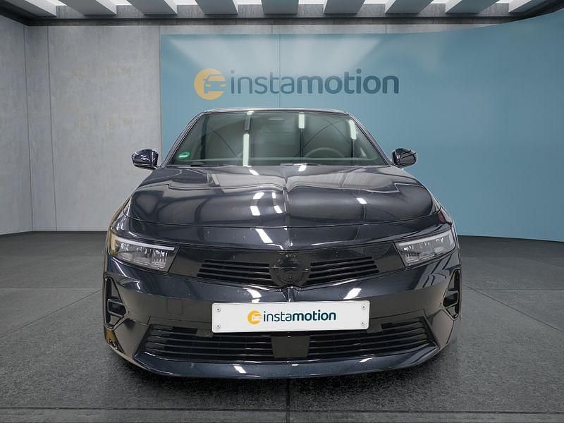 Gebraucht Opel Astra 131 PS (96 kW) 2025 Schwarz Limousine