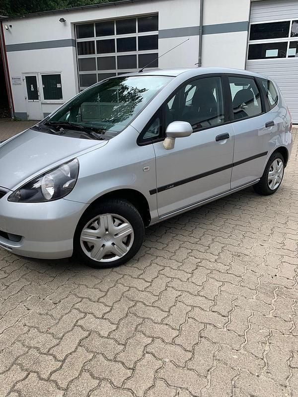Silber Gebraucht 2004 Honda Jazz Kleinwagen | 2.550 € (Teuer) - Bild 1/4