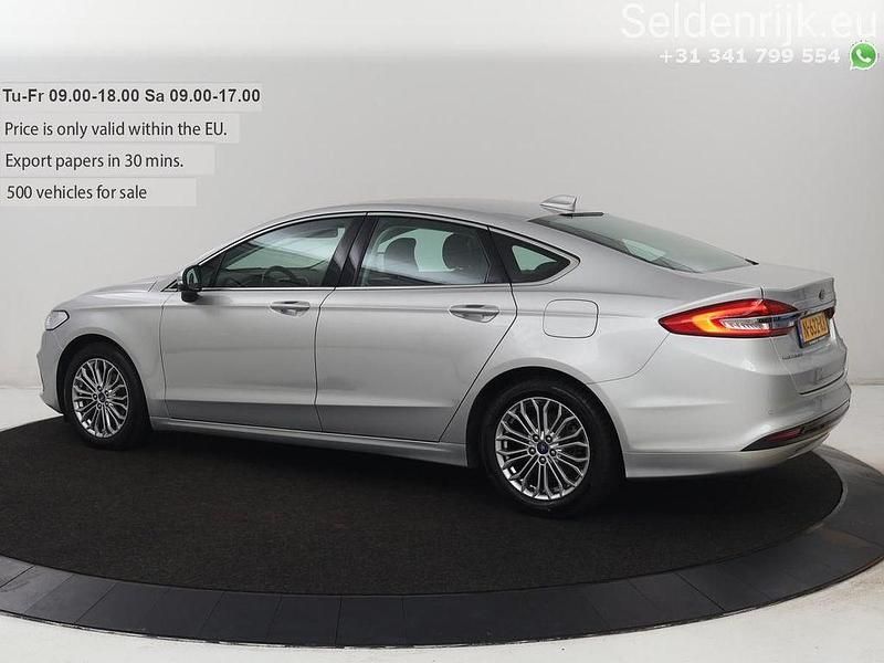 Gebraucht Ford Mondeo Titanium 188 PS (138 kW) 2021 Grau Limousine