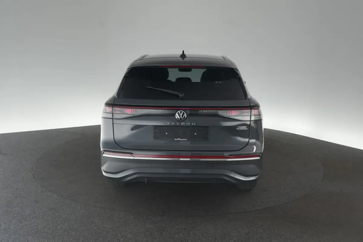 Gebraucht VW Tayron Elegance 204 PS (150 kW) 2025 Grau SUV
