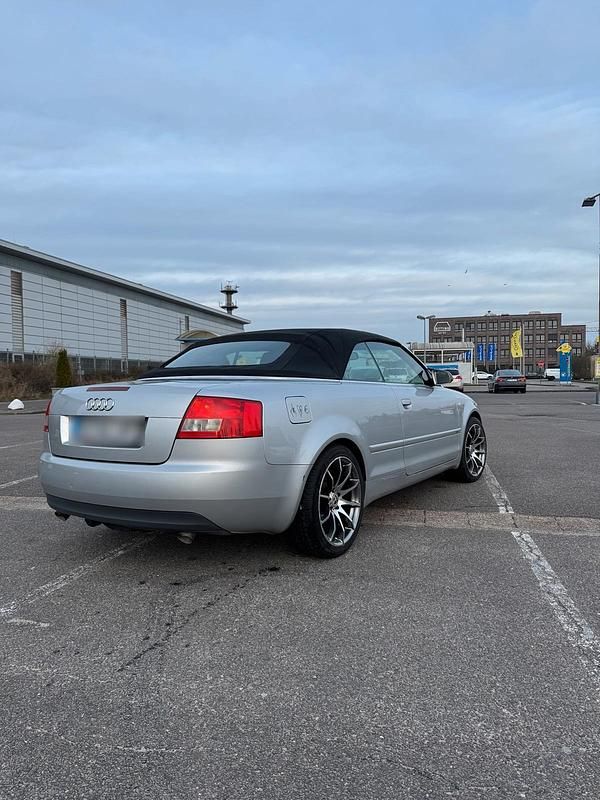 Gebraucht Audi A4 Cabriolet Premium 163 PS (119 kW) 2004 Silber Cabrio