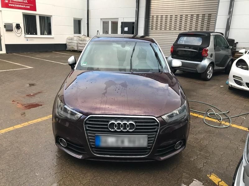 Gebraucht Audi A1 125 PS (91 kW) 2012 Violet Kleinwagen