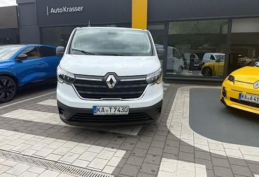 Gebraucht Renault Trafic Komfort 131 PS (96 kW) 2024 Weiß Van / Kleinbus