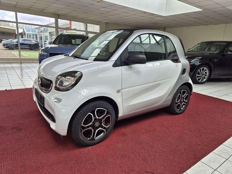 Gebraucht Smart ForTwo Coupé 60 kW (82 PS) 2020 Weiß Coupé