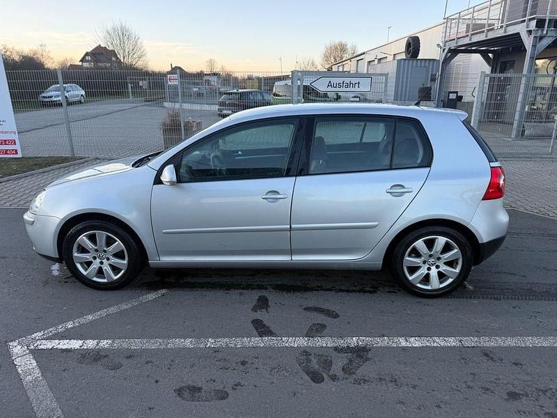 Gebraucht VW Golf IV 102 PS (75 kW) 2006 Silber Limousine