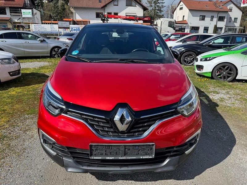 Gebraucht Renault Captur Bose Edition 118 PS (86 kW) 2018 Rot SUV