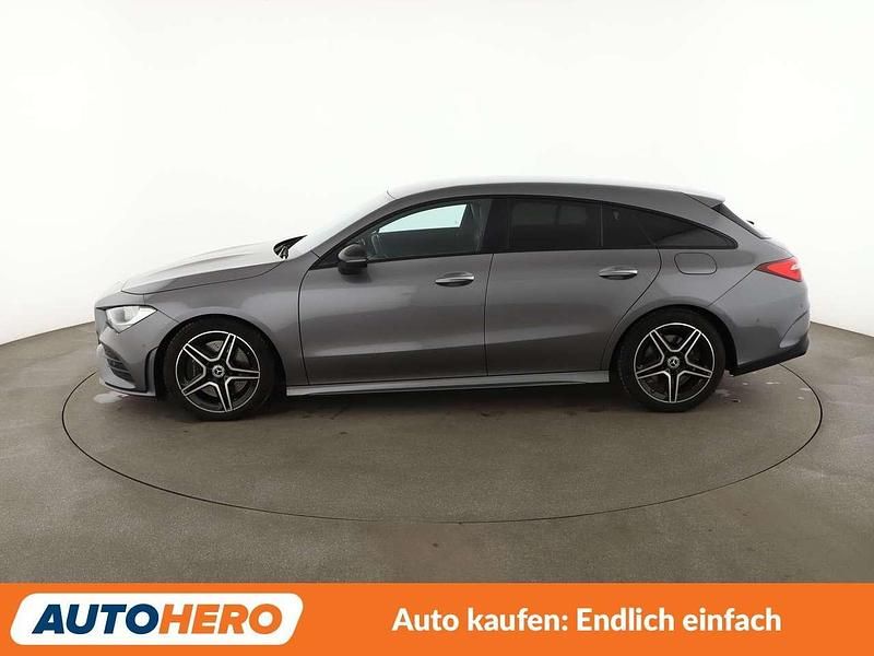 Gebraucht Mercedes CLA220 Shooting Brake AMG line 190 PS (139 kW) 2019 Mountaingrau Kombi