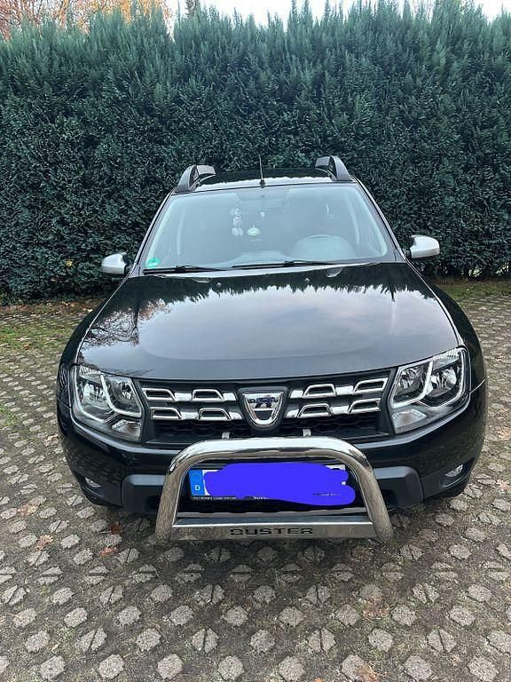 Gebraucht Dacia Duster Prestige 125 PS (91 kW) 2015 Schwarz SUV