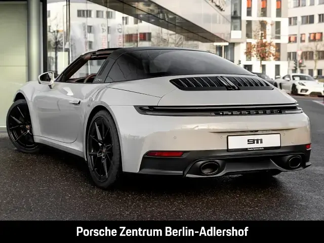 Neu Porsche 992 480 PS (353 kW) 2025 Weiss Coupé