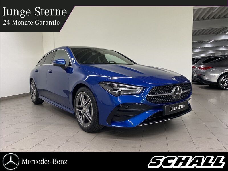 Schwarz Gebraucht 2024 Mercedes CLA200 Shooting Brake AMG Kombi | 37.777 € (Teuer) - Bild 1/4