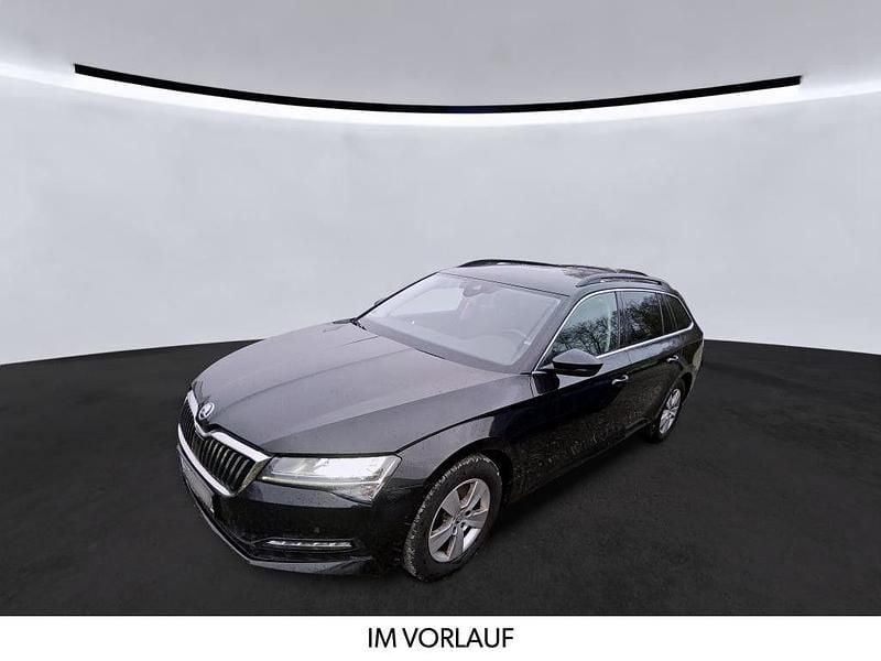 Schwarz Gebraucht 2022 Skoda Superb Kombi | 19.990 € (Guter Preis) - Bild 1/4