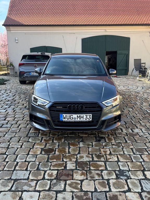 Gebraucht Audi A3 S-Line 184 PS (135 kW) 2018 Grau Limousine