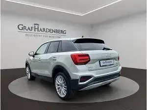 Neu Audi Q2 Advanced Plus 150 PS (110 kW) 2026 Tausilber metallic SUV