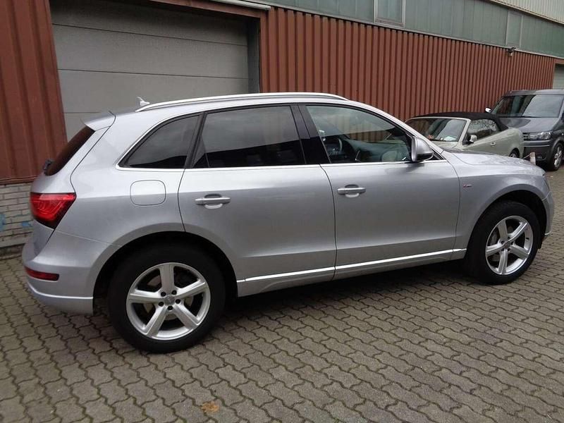 Second-hand Audi Q5 S-Line 258 CP (189 kW) 2016 Argintiu SUV