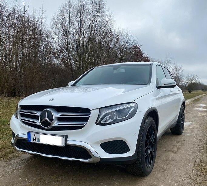 Gebraucht Mercedes GLC250 204 PS (150 kW) 2017 Weiß SUV