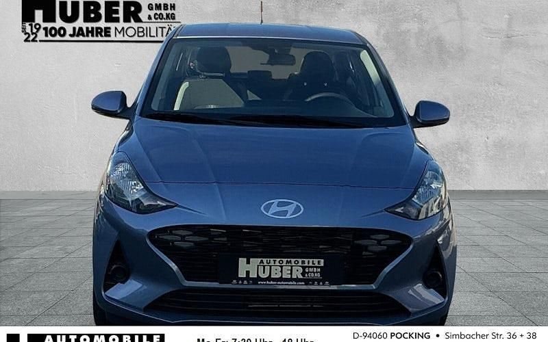 Blau Neu 2025 Hyundai i10 Trend Kleinwagen | 18.390 € (Fairer Preis) - Bild 1/4