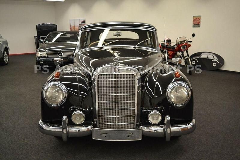 Gebraucht Mercedes 300 125 PS (91 kW) 1955 Schwarz Limousine