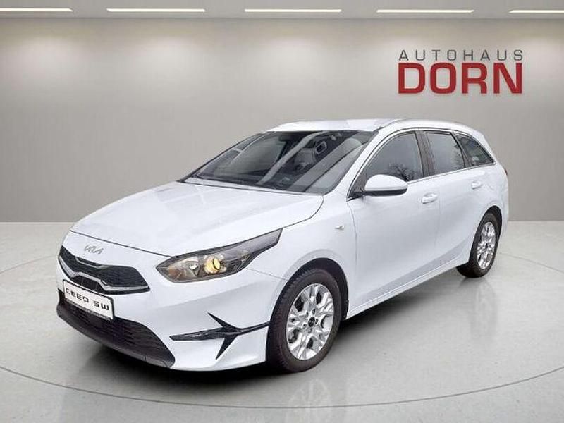 Andere Neu 2025 Kia Ceed Limousine | 25.990 € (Fairer Preis) - Bild 1/4