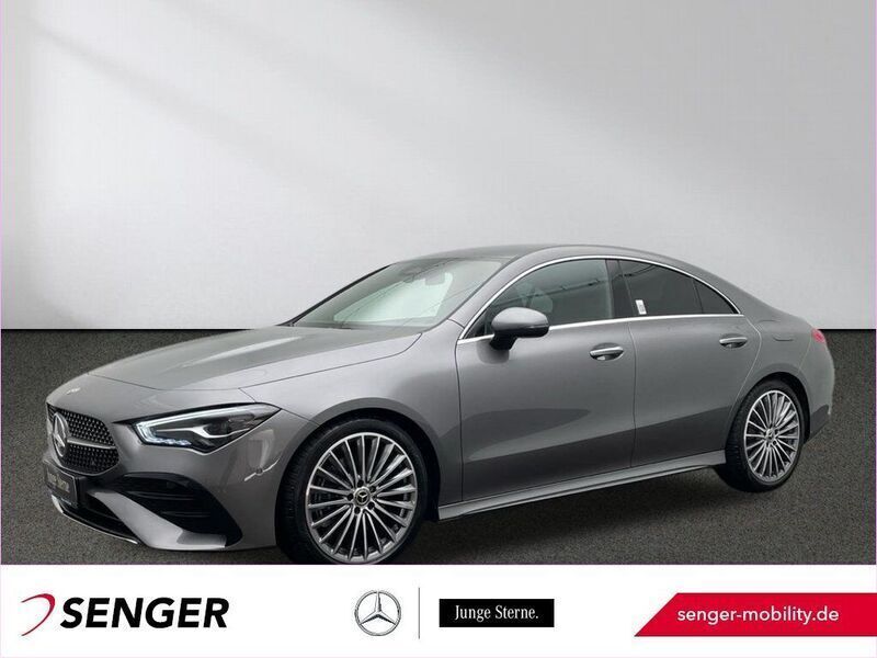 Grau Gebraucht 2024 Mercedes CLA200 AMG Limousine | 35.640 € (Fairer Preis) - Bild 1/4