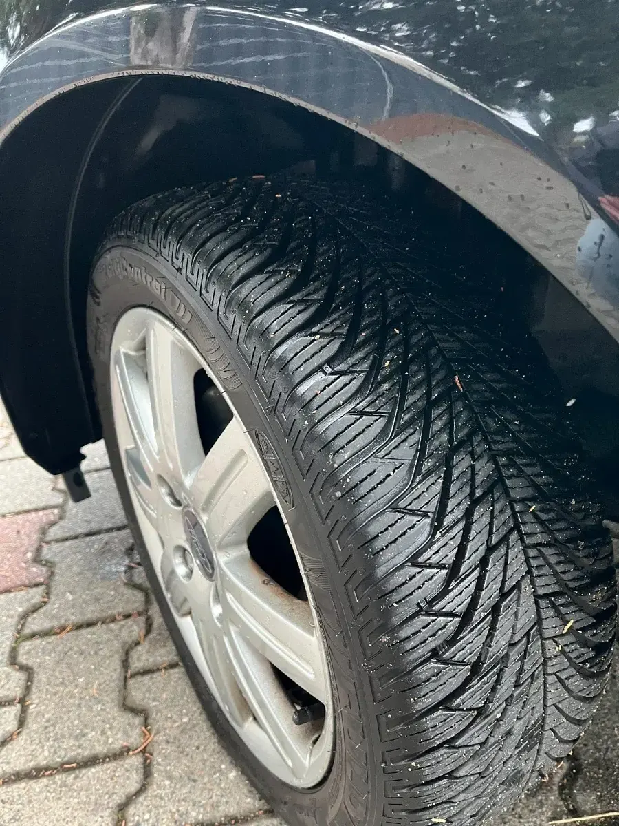 Gebraucht Ford Fiesta 80 PS (58 kW) 2006 Schwarz Kleinwagen