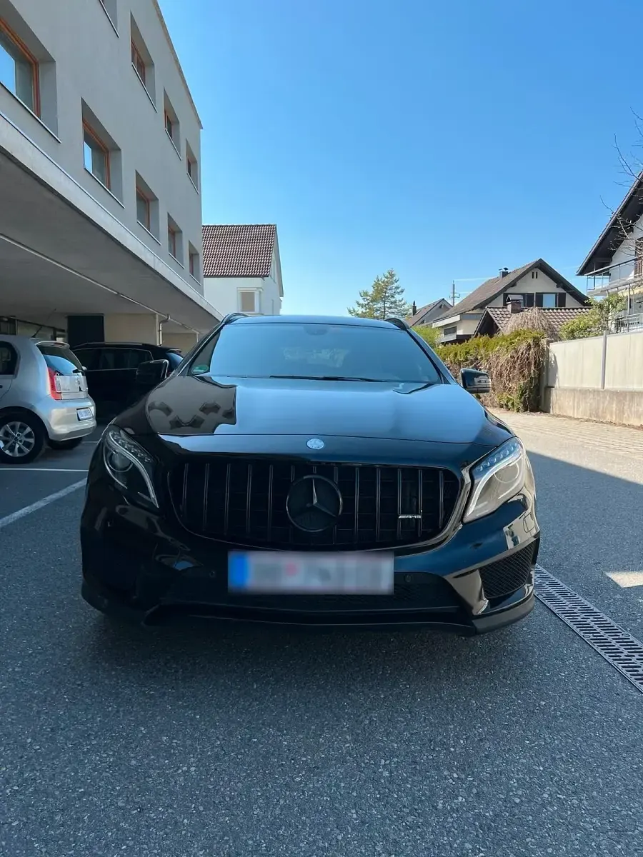 Gebraucht Mercedes GLA220 AMG line 180 PS (132 kW) 2014 Schwarz SUV