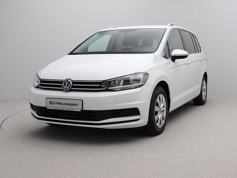 Neu VW Touran 150 PS (110 kW) 2026 Schwarz Van / Kleinbus