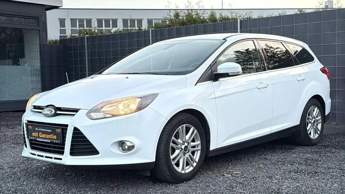 Usado Ford Focus Titanium 125 CV (91 kW) 2014 Blanco Familiar