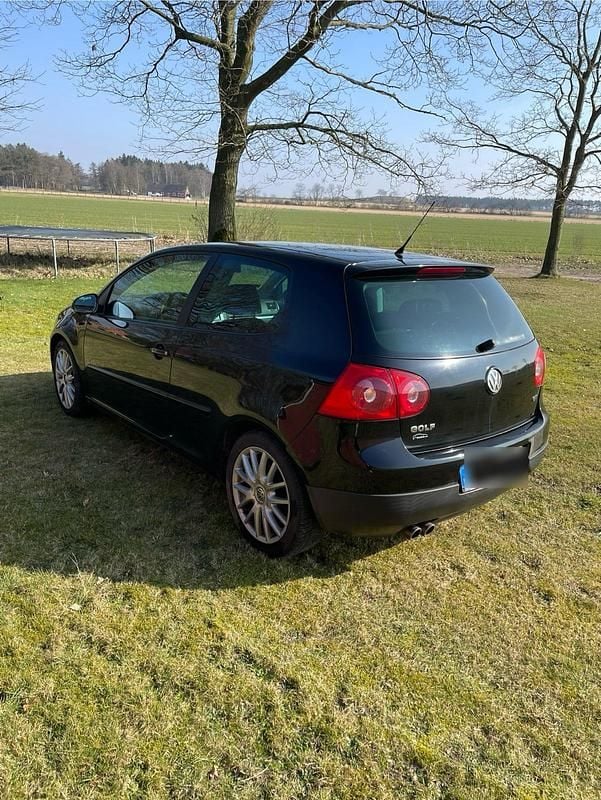 Używany VW Golf GTD 170 KM (125 kW) 2006 Czarny Coupe
