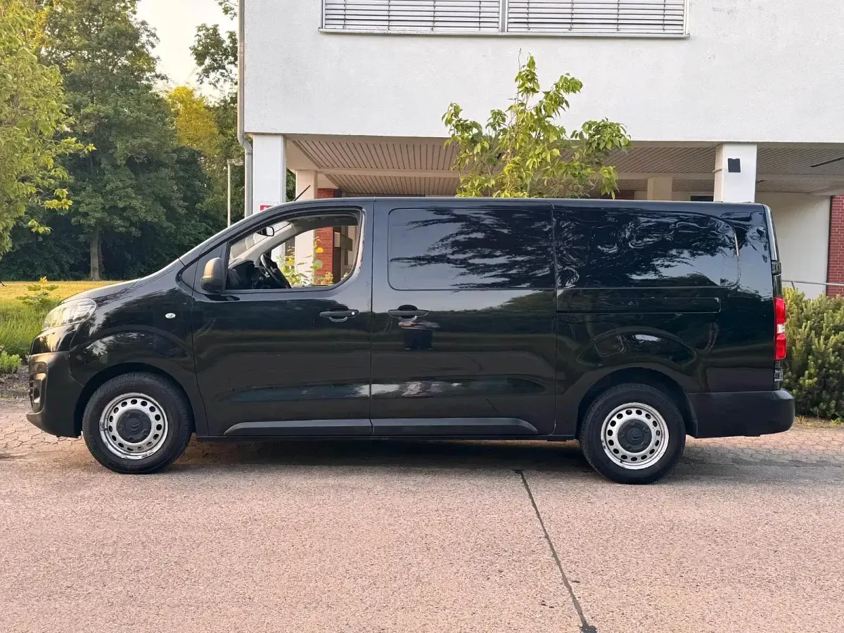 Gebraucht Citroën Jumpy 177 PS (130 kW) 2019 Schwarz Van / Kleinbus