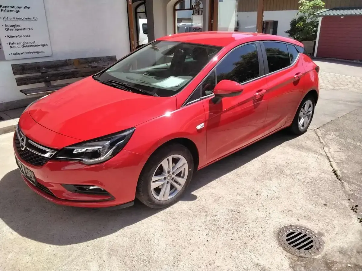 Usata Opel Astra Active 125 CV (91 kW) 2018 Rosso Berlina