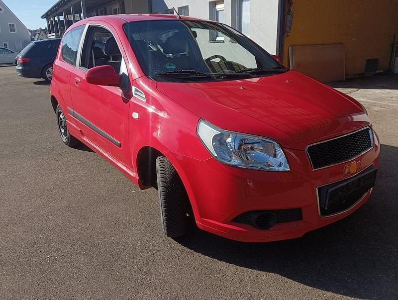 Rot Gebraucht 2008 Chevrolet Aveo Kleinwagen | 700 € (Superpreis) - Bild 1/4