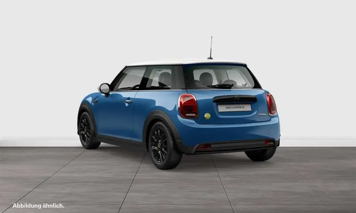 Gebraucht Mini Cooper SE 135 kW (184 PS) 2023 Island blue metallic Kleinwagen