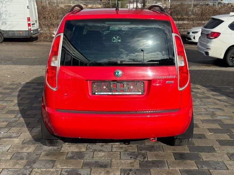 Gebraucht Skoda Roomster Plus Edition 105 PS (77 kW) 2011 Rot Van / Kleinbus