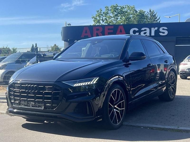 Orcaschwarz/deep black Gebraucht 2019 Audi Q8 S-Line SUV | 63.770 € (Teuer) - Bild 1/4