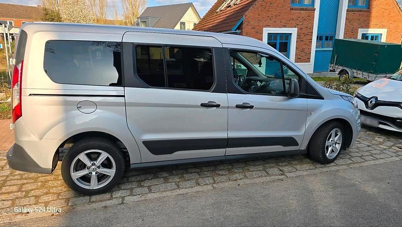 Second-hand Ford Transit Connect 110 CP (80 kW) 2018 Argintiu Monovolum