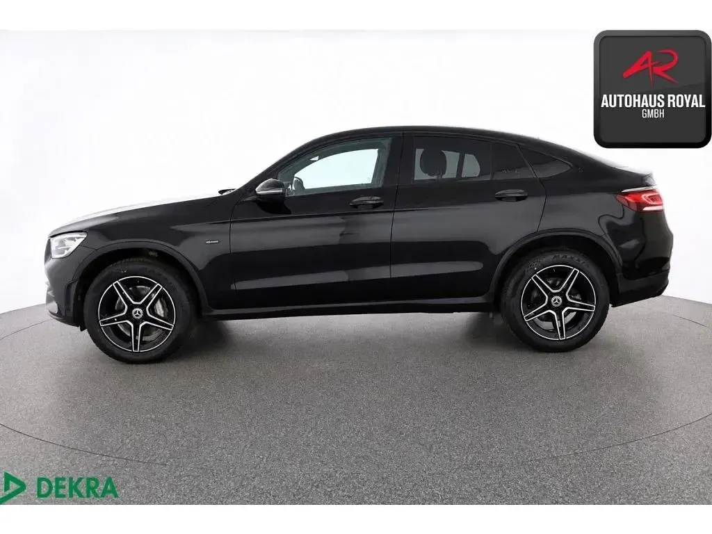 Gebraucht Mercedes GLC300 AMG 320 PS (235 kW) 2021 Schwarz SUV
