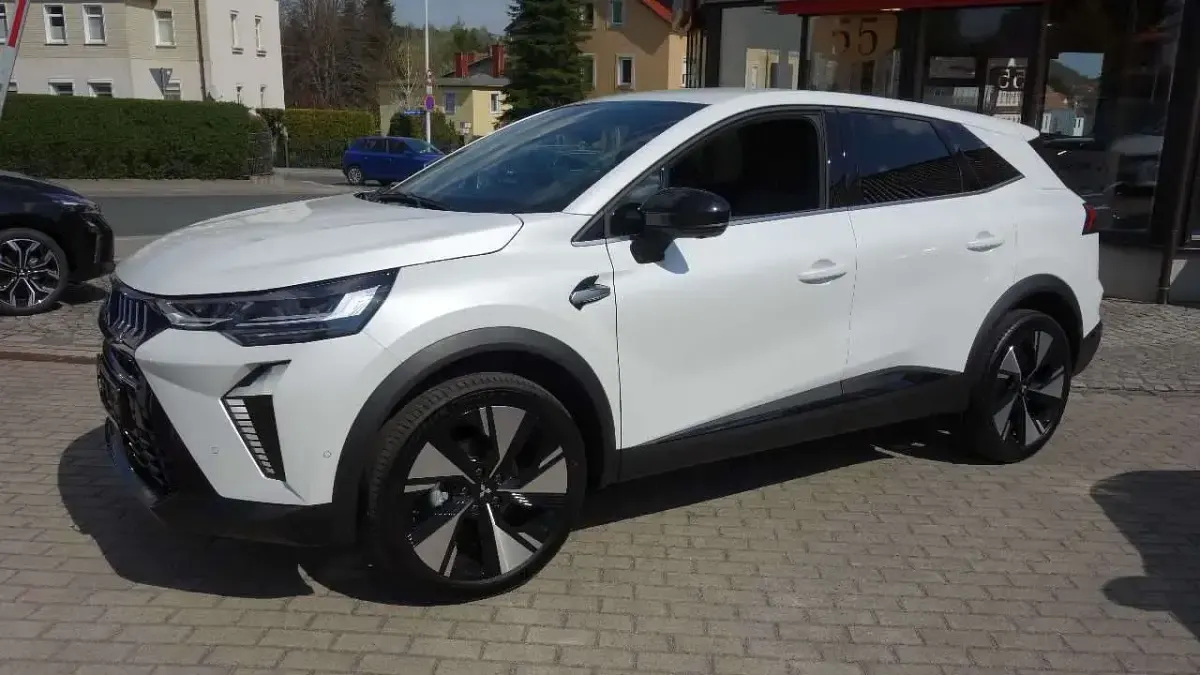 Gebraucht Mitsubishi Grandis Edition 141 PS (103 kW) 2026 Weiß SUV