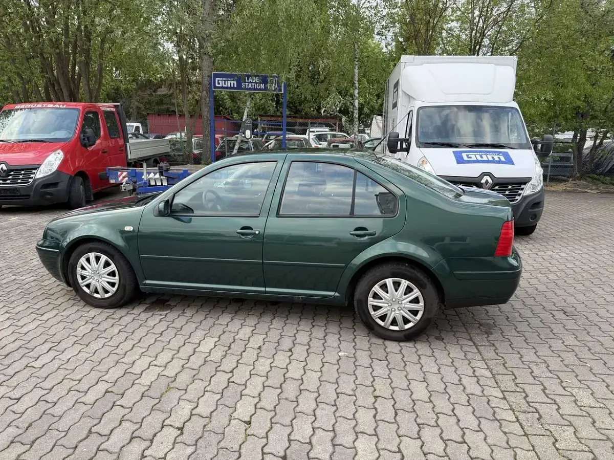 Occasion VW Bora Trendline 101 ch (74 kW) 1999 Other Berline