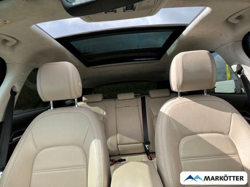 Gebraucht Jaguar F-Pace Pure 179 PS (131 kW) 2021 Schwarz SUV