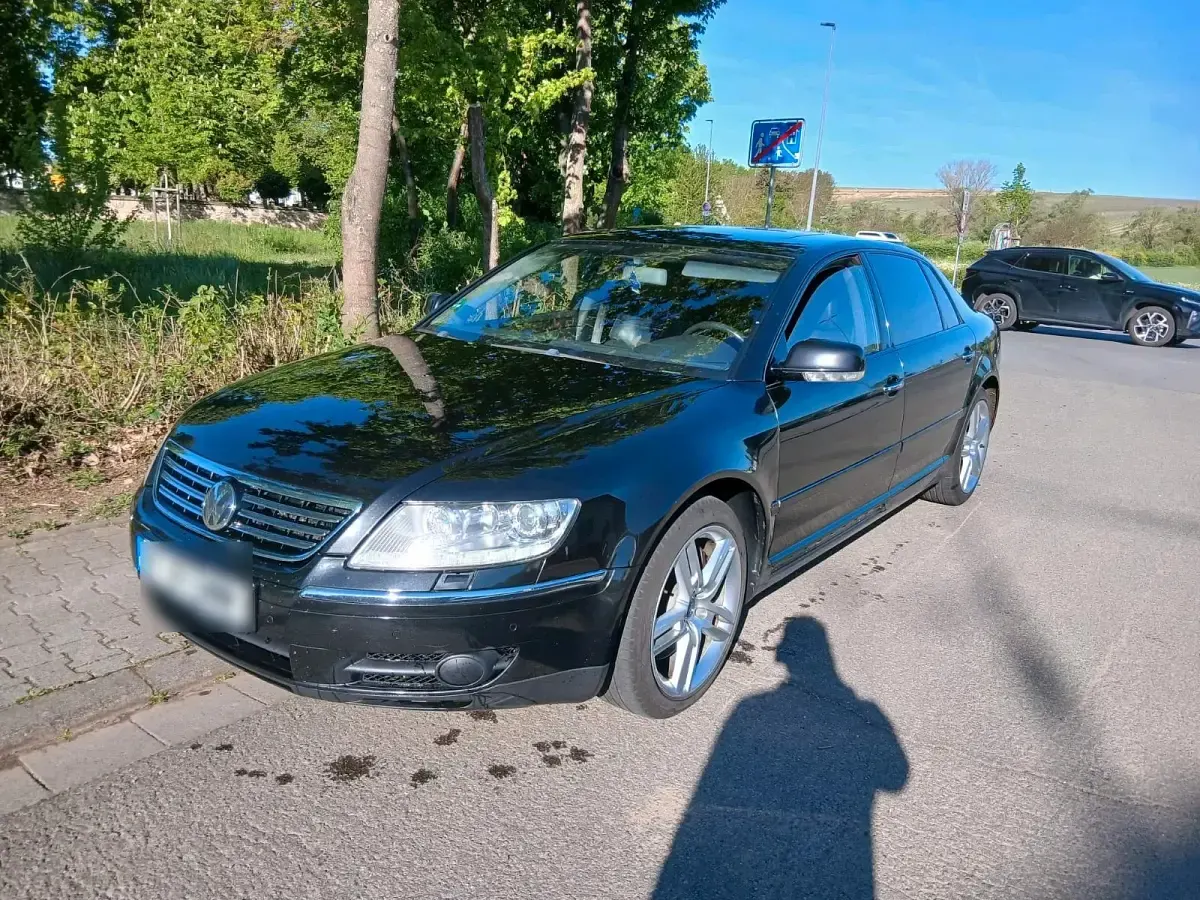 Second-hand VW Phaeton 240 CP (176 kW) 2010 Negru Berlinǎ