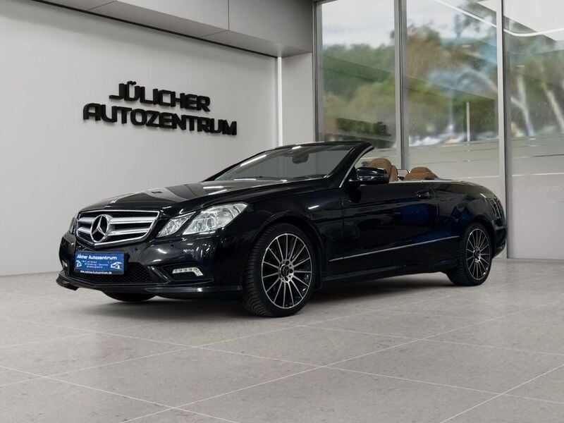 Schwarz Gebraucht 2010 Mercedes E350 Cabrio | 8.990 € (Guter Preis) - Bild 1/4