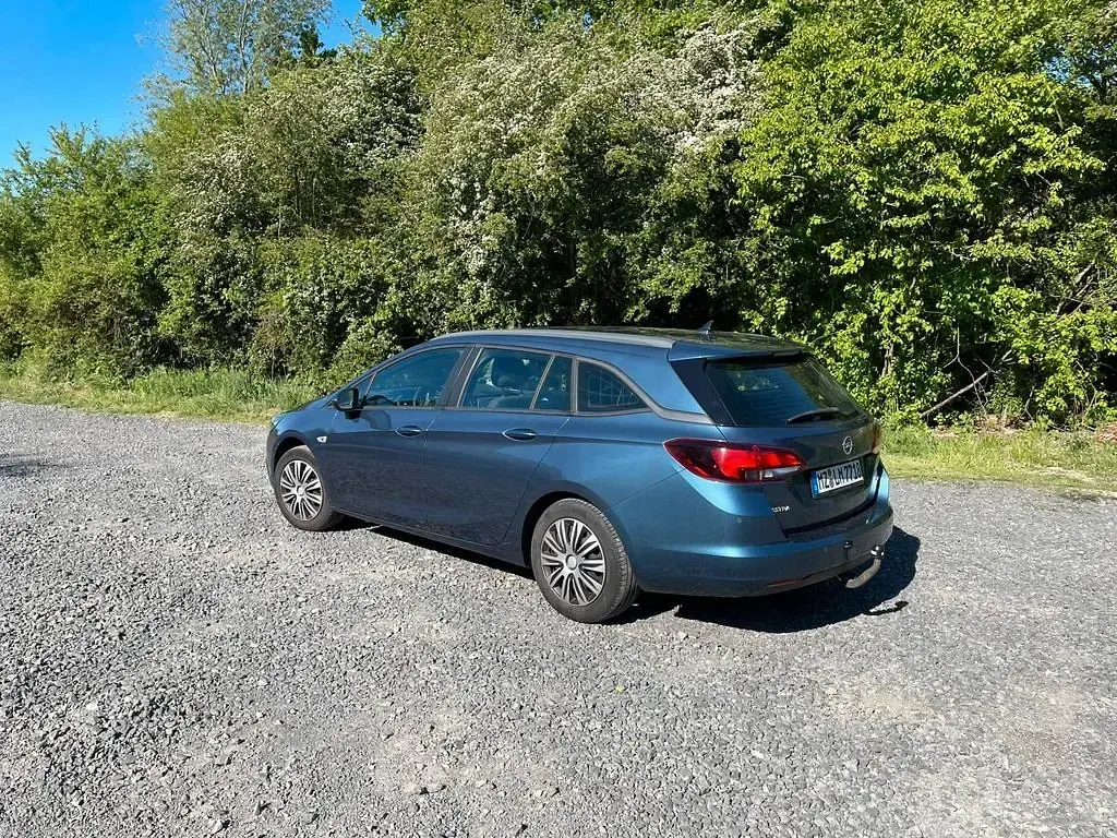 Usata Opel Astra 110 CV (80 kW) 2017 Blu Station wagon