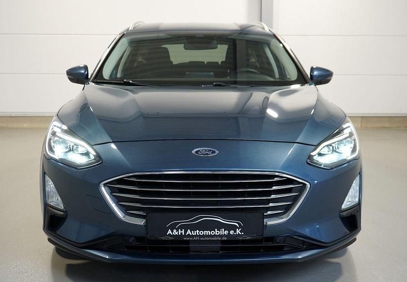 Gebraucht Ford Focus Titanium X 120 PS (88 kW) 2020 Blau Kombi