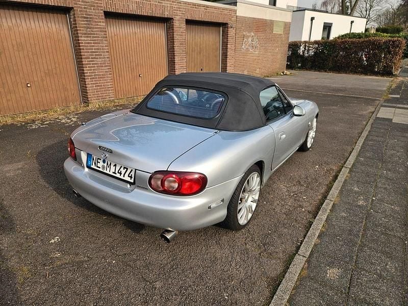 Gebraucht Mazda MX5 Sportive 145 PS (106 kW) 2002 Silber Cabrio