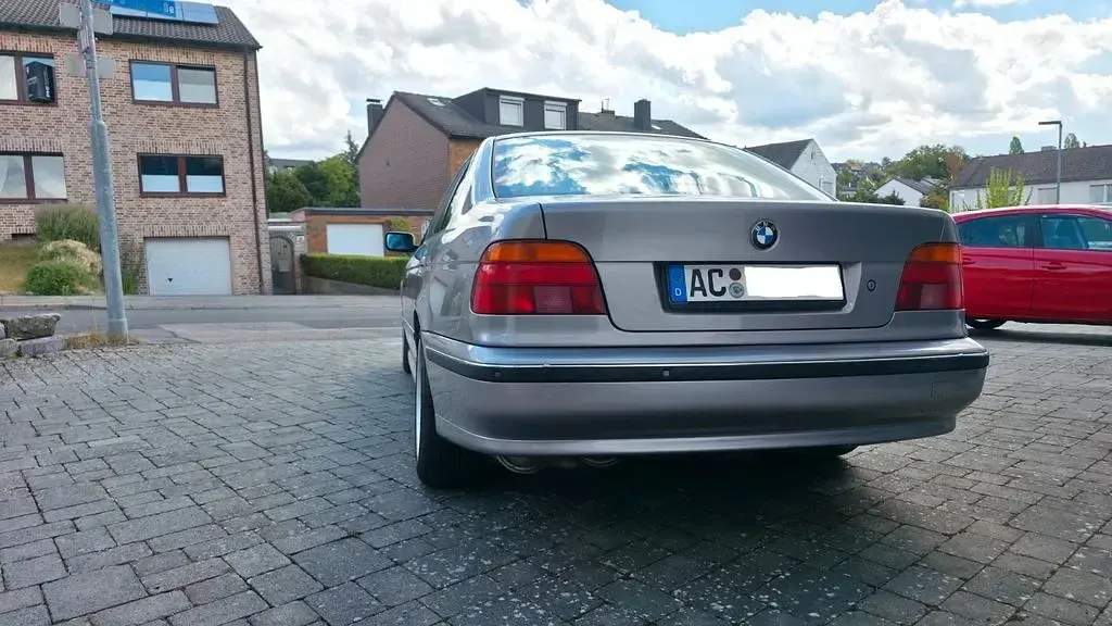 Gebraucht BMW 540 Performance 286 PS (210 kW) 1997 Silber Limousine